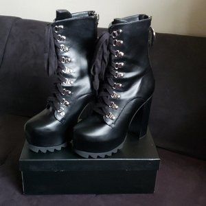 KillStar Platform Boots - Women's Size 6, Black